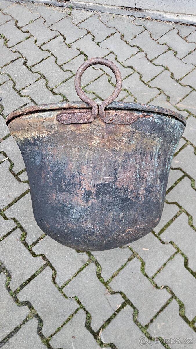 Velký měděný kotel - 2