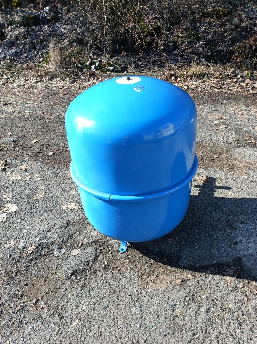 Reflex expanzní nádoba N 100 - 100l, 6 bar - 2