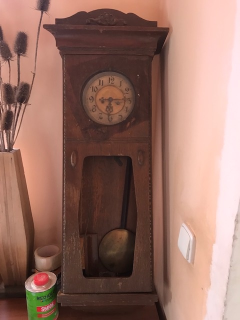 Hodiny cena dohodou - 2