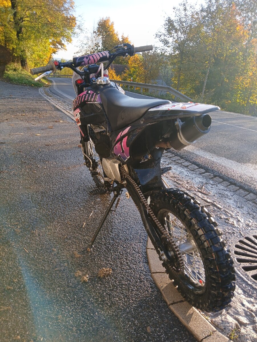 Pitbike Stomp z3 140 - 2