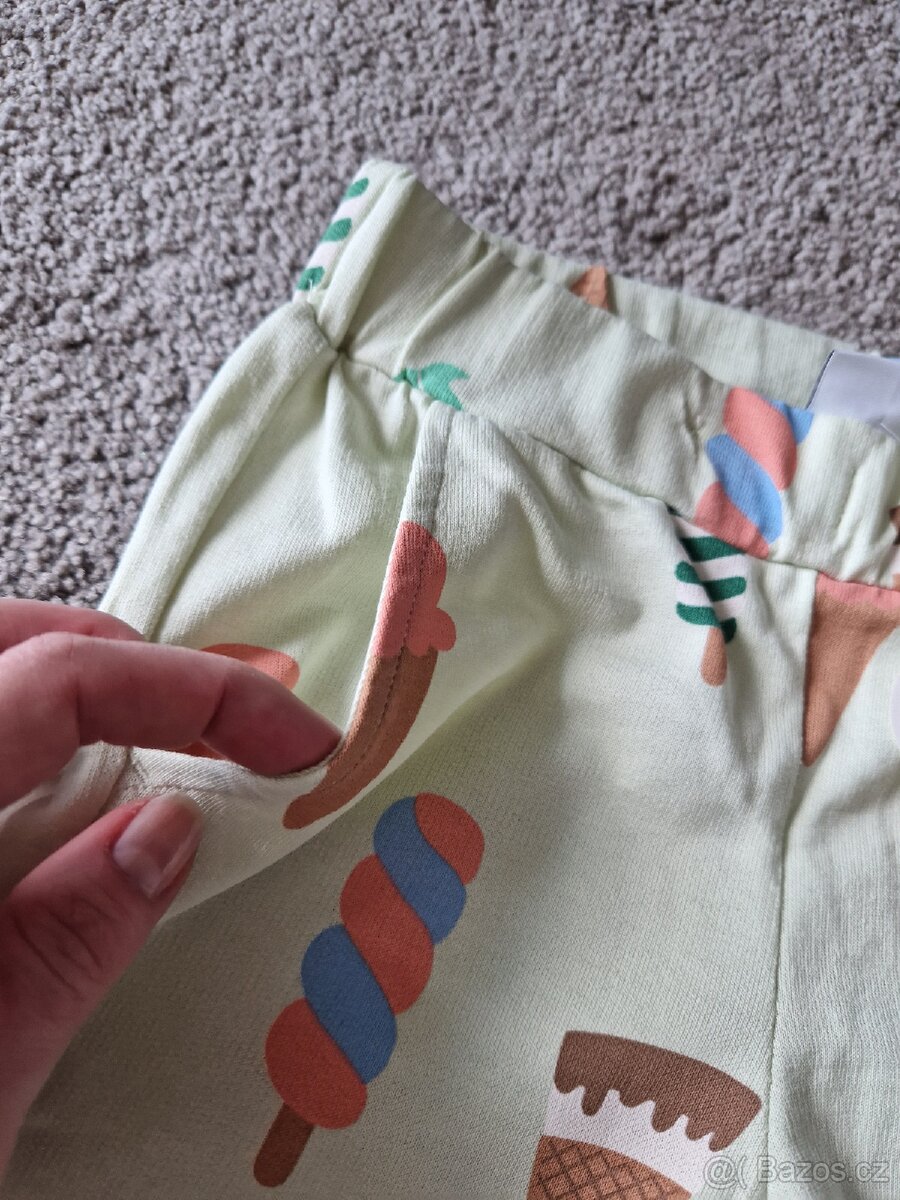 Kraťasy Lindex vel 92 - 2