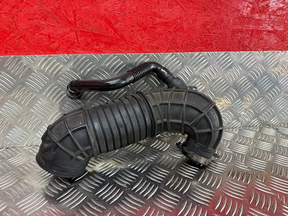 TLAKOVÁ HADICE AUDI A4 B7 8E0129615J - 2