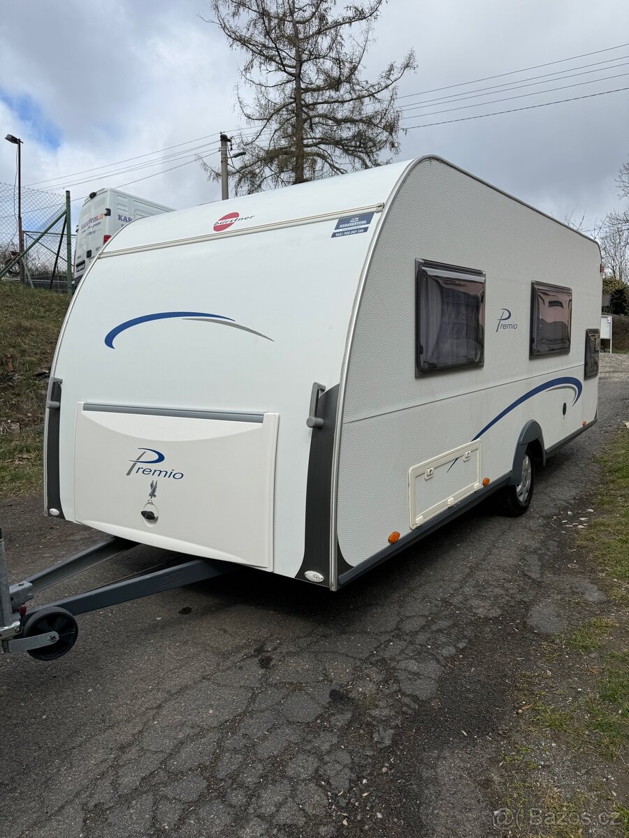 Bürstner Premio 485TK - předstan - 2