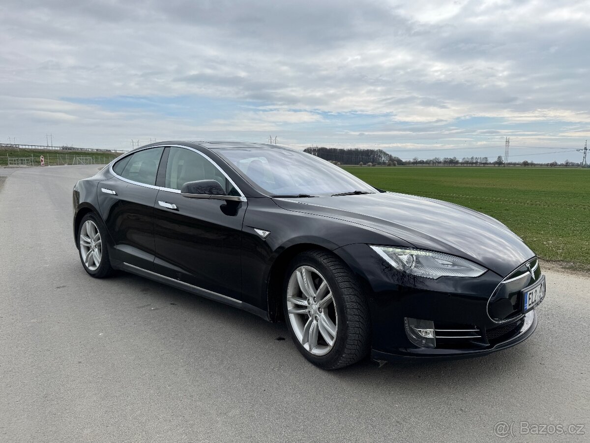 Tesla model S 85D FREE supercharging - 2