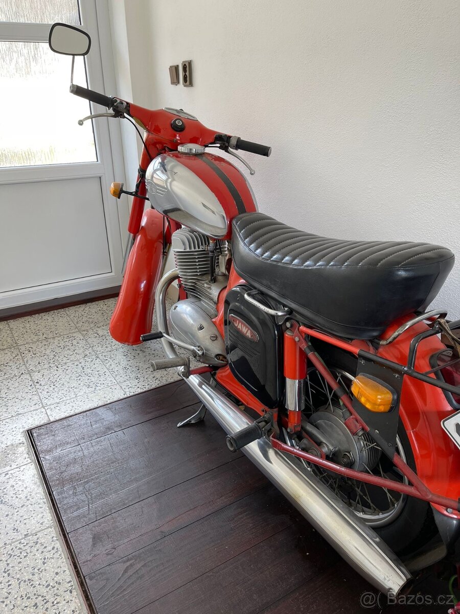 Jawa 250 - 2