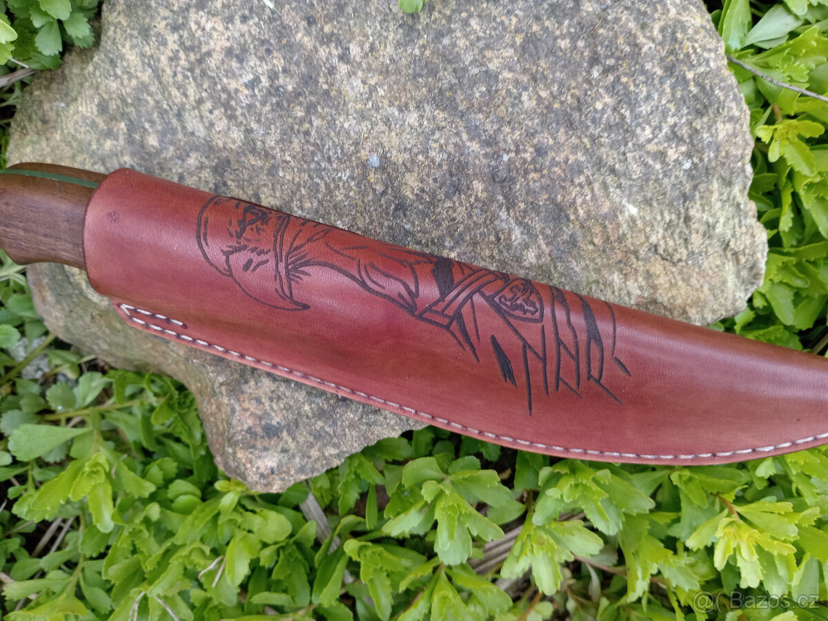 Rucne vyrobeny nuz, z N690 - 2