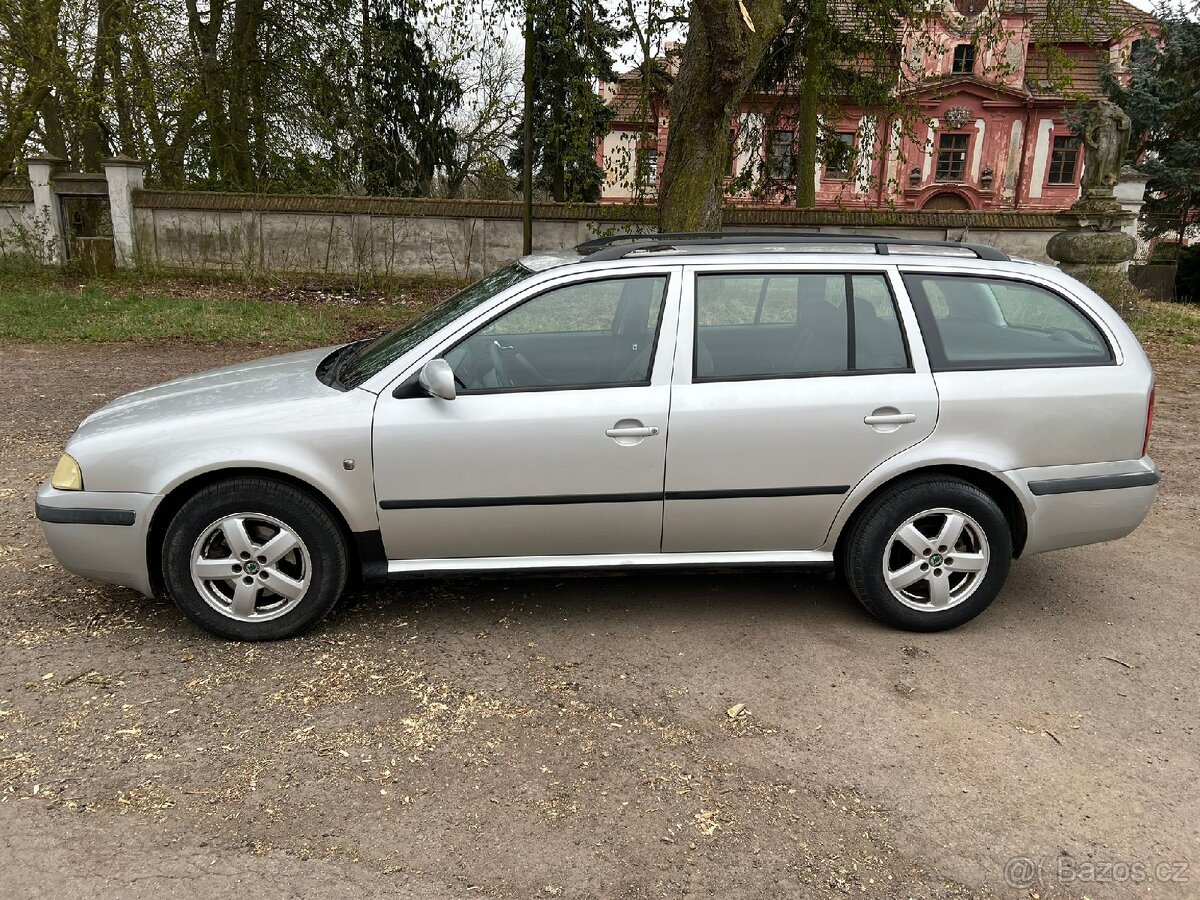 Škoda Octavia Combi - 2