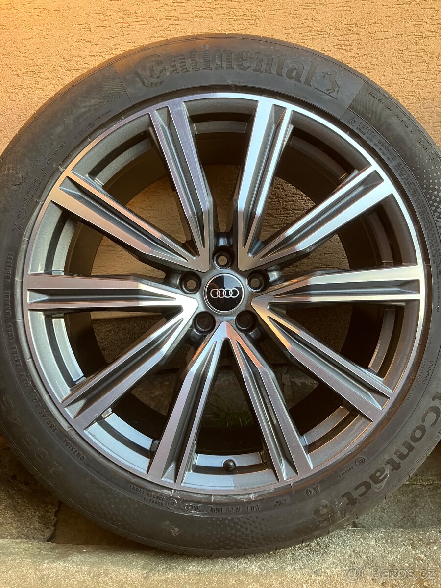 Letní sada Audi Q8 - 2