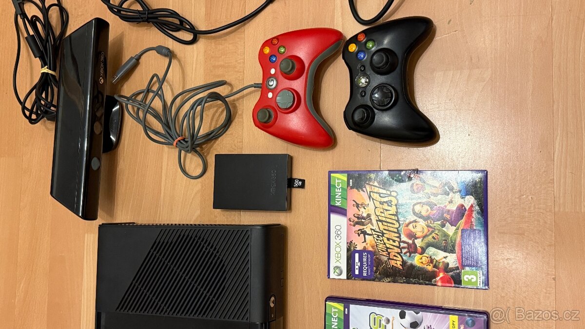 Xbox 360 E 500GB + Kinect + hry - 2