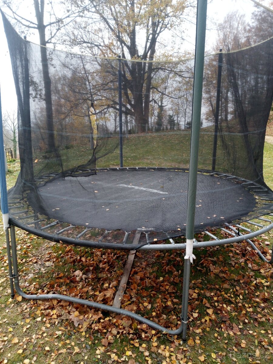 Trampolína venkovní - 2