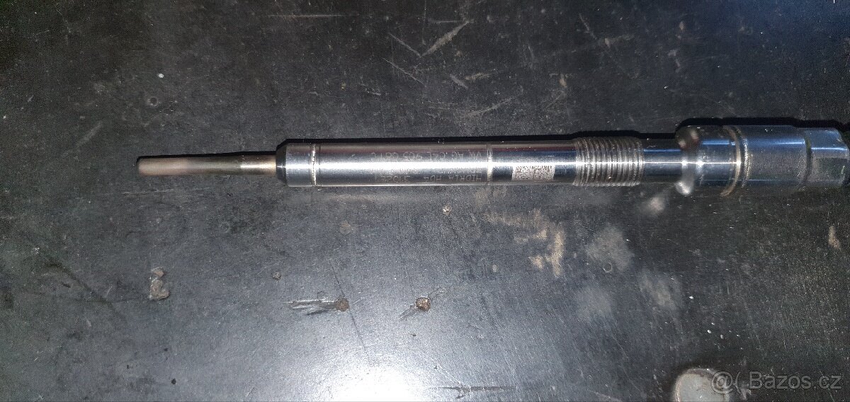 Žhavící svíčka 04L905061C - 2
