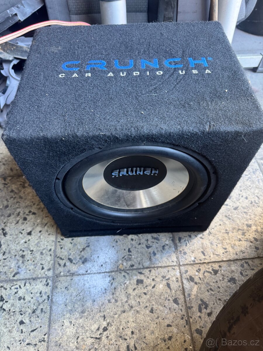 Subwoofer + zesilovač CRUNCH - 2