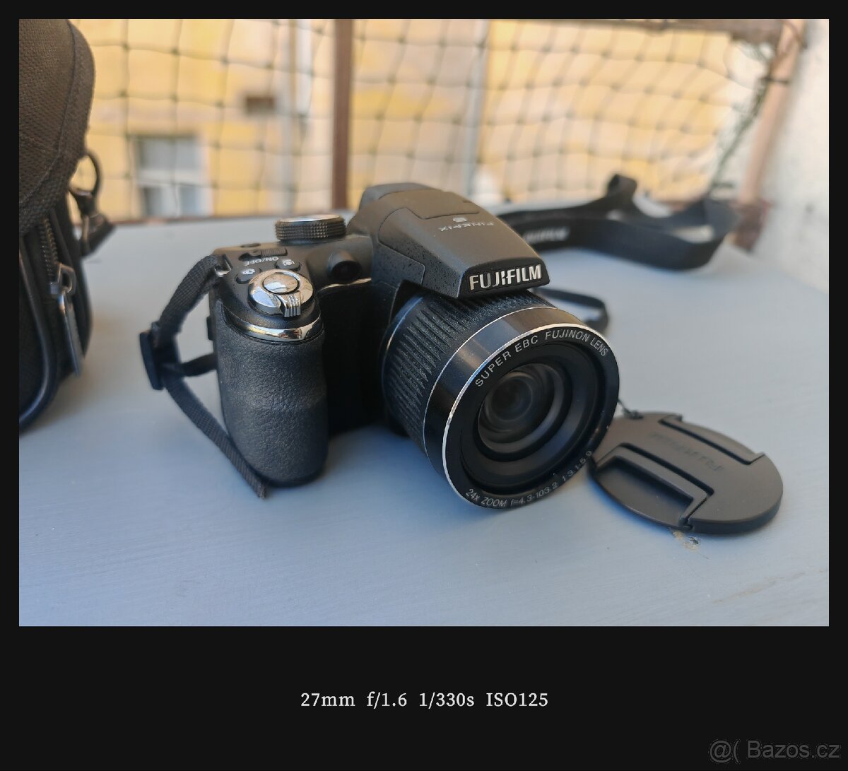 Fujifilm FinePix S3200 - 2