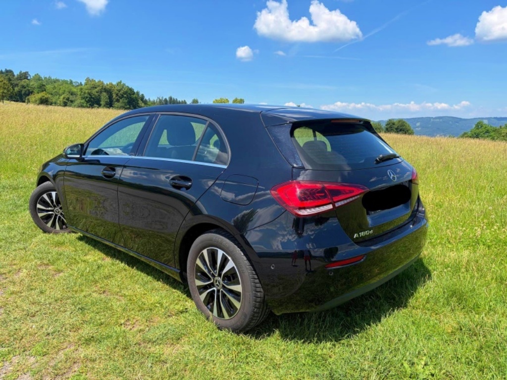 Mercedes Benz třídy A 180 d - 2