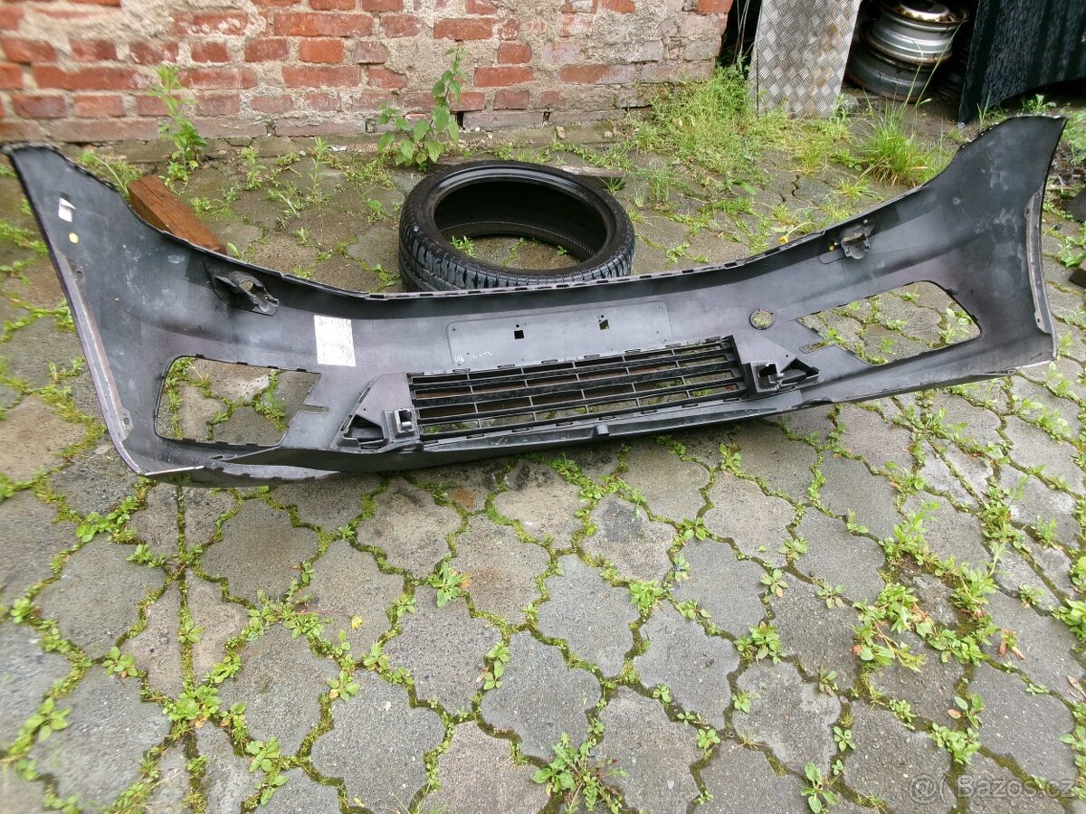VW CADDY - přední nárazník - 2