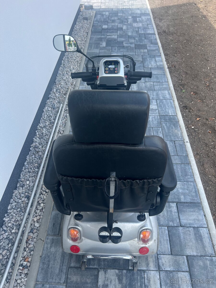 Elektrický invalidní vozík - 2