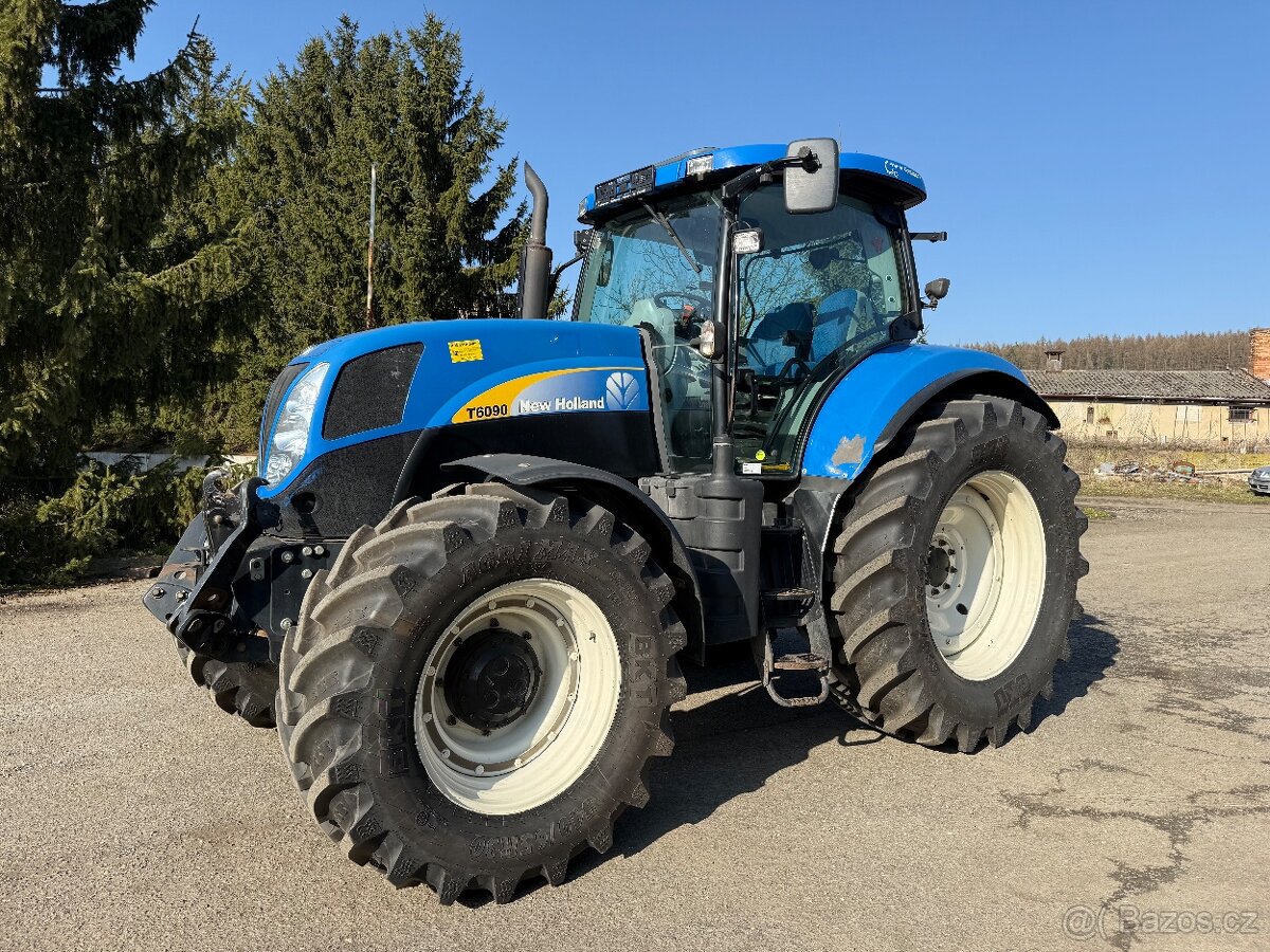 Traktor New Holland T 6090 - 2