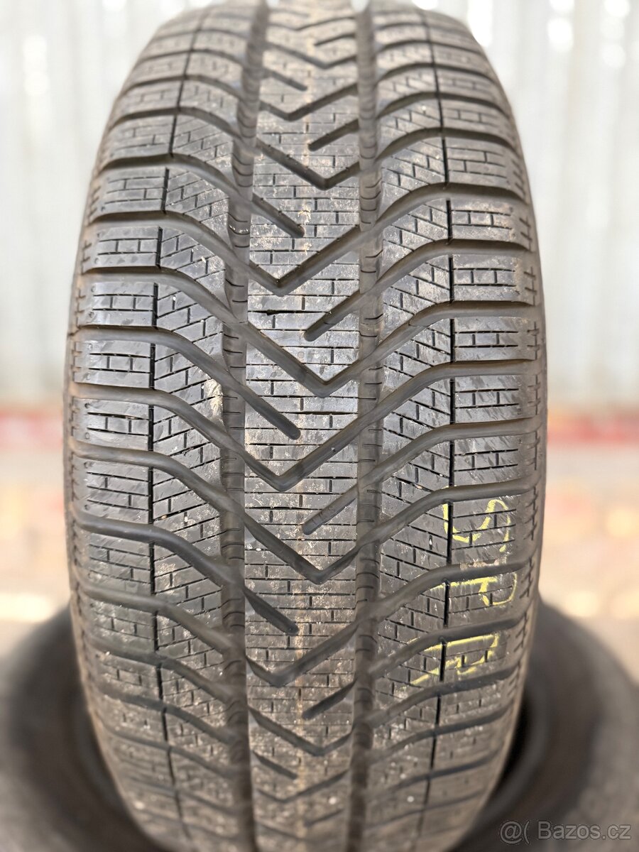Zimní prnumatiky Pirelli - 2