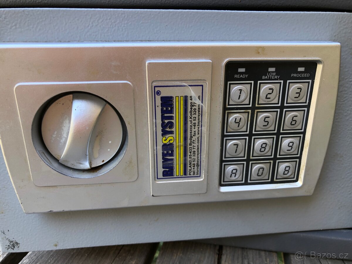 Elektronický trezor BTV + 1 klíč - 2
