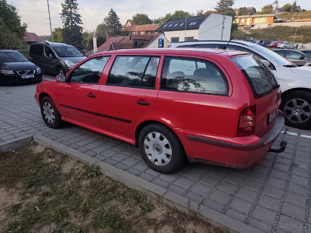 Škola Octavia combi LPG - 2
