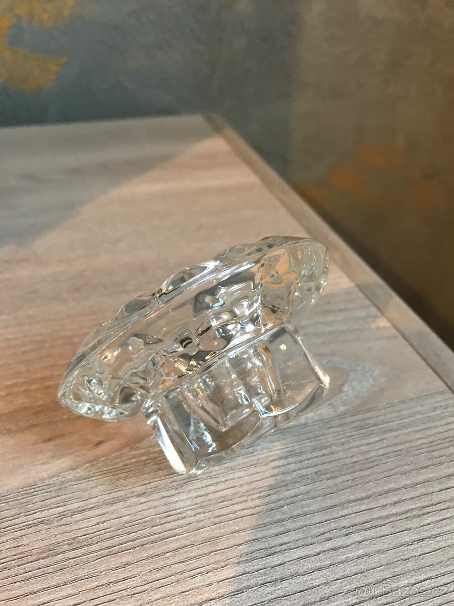 Skleněný svícen - 2