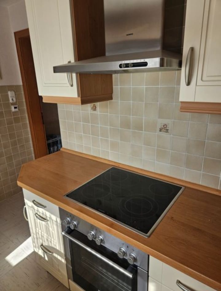 Provance kuchyňská linka s vestavěnými spotřebiči,5636 - 2