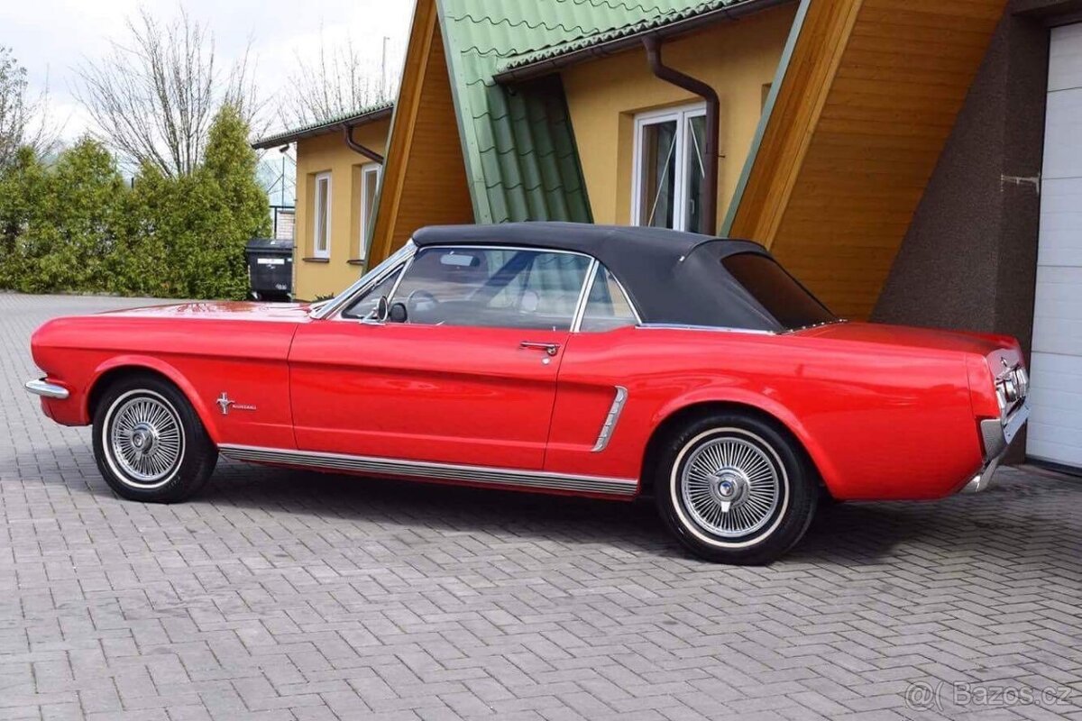 Ford Mustang Cabriolet - 2