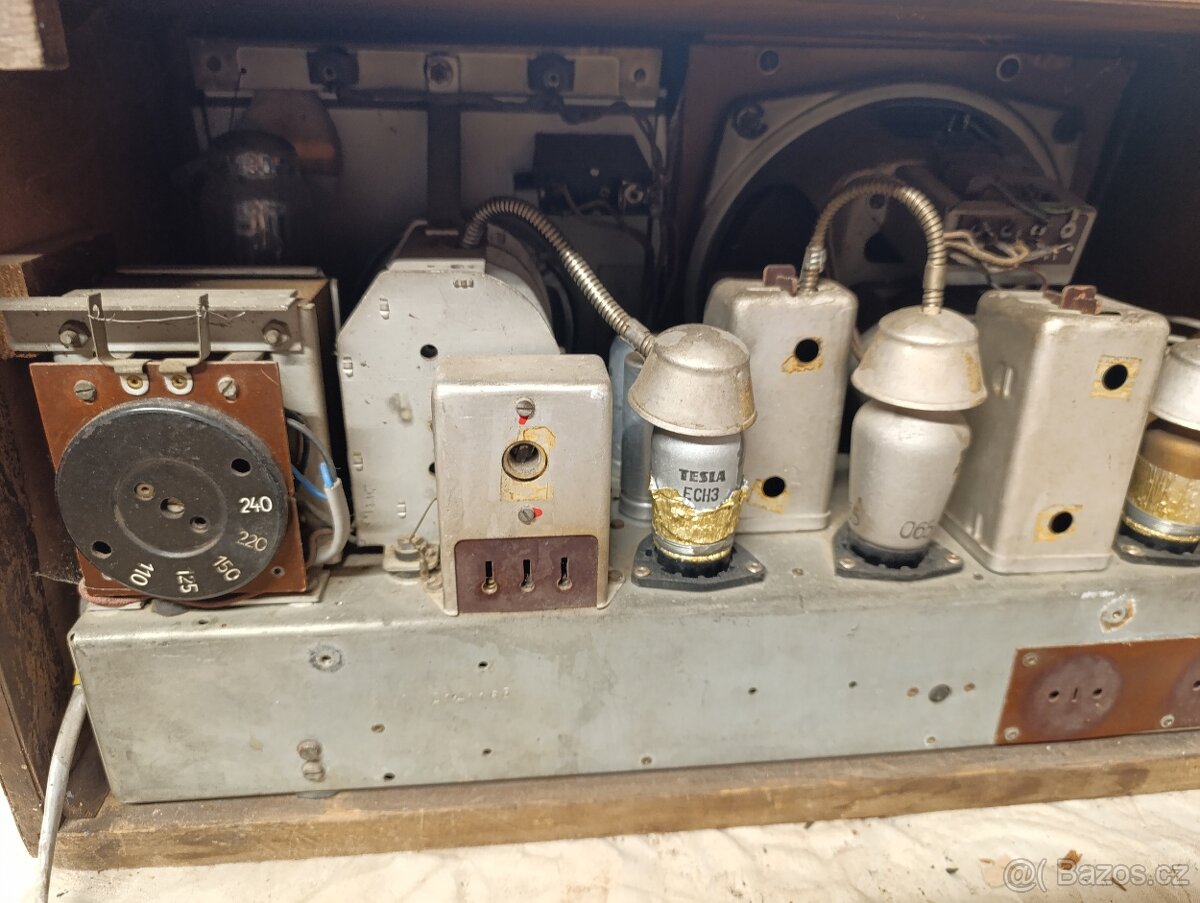 staré radio lorenz - 2