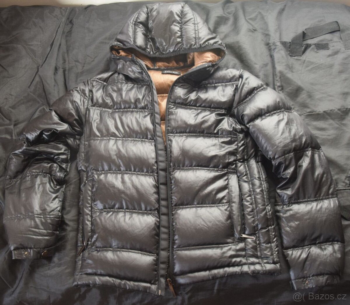 Bunda péřová ZARA velikost S, lehká, teplá, super stav - 2
