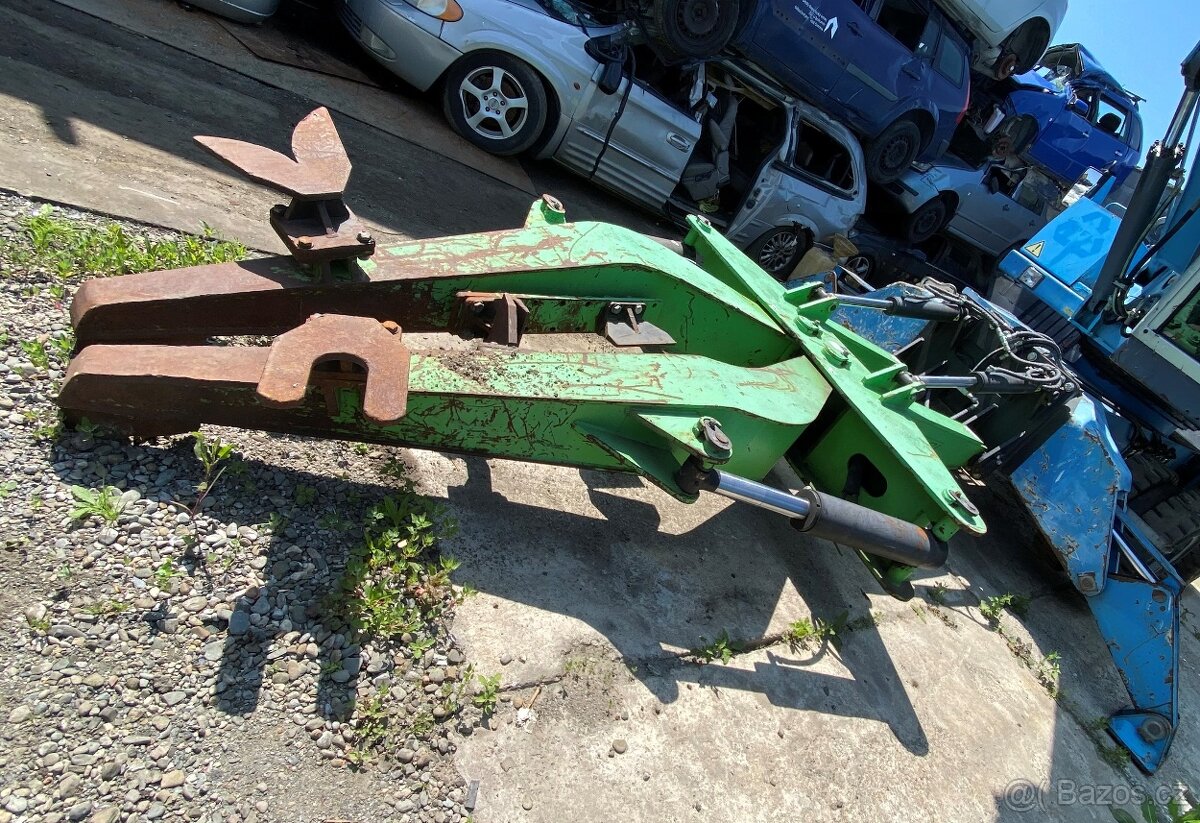 Systém pro demontáž autovraků RSL Engineering - 2