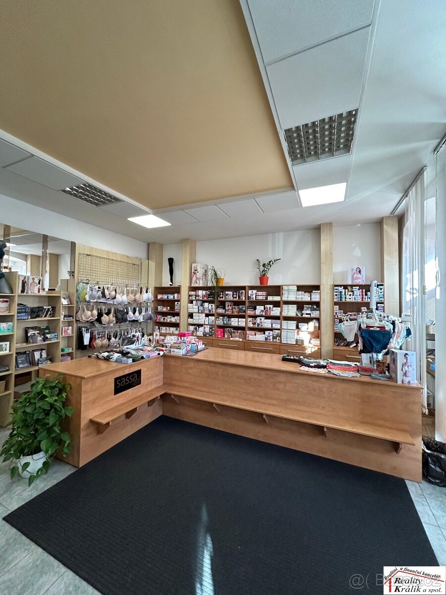 Prodej obchodních prostor v blízkosti centra Kutné Hory - 2