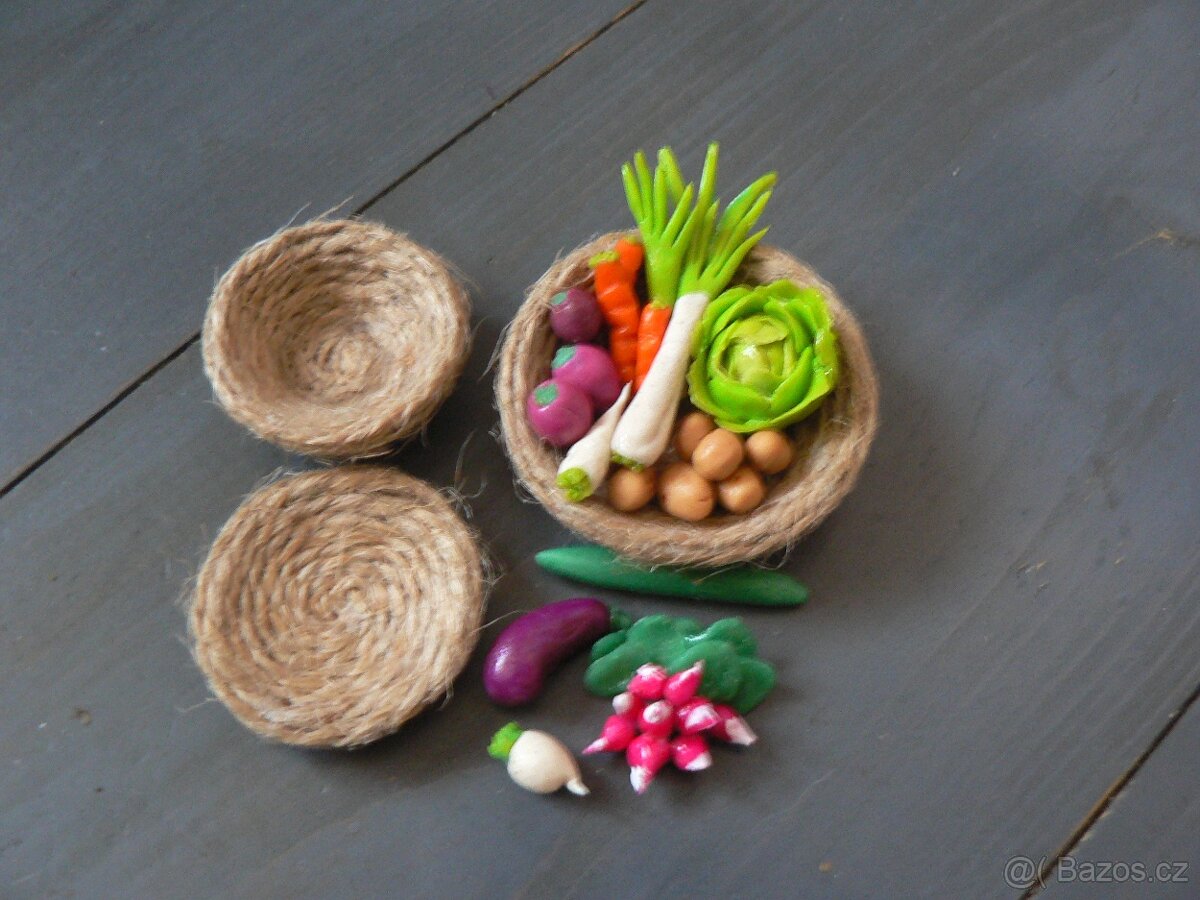 Jídlo pro panenky - 2