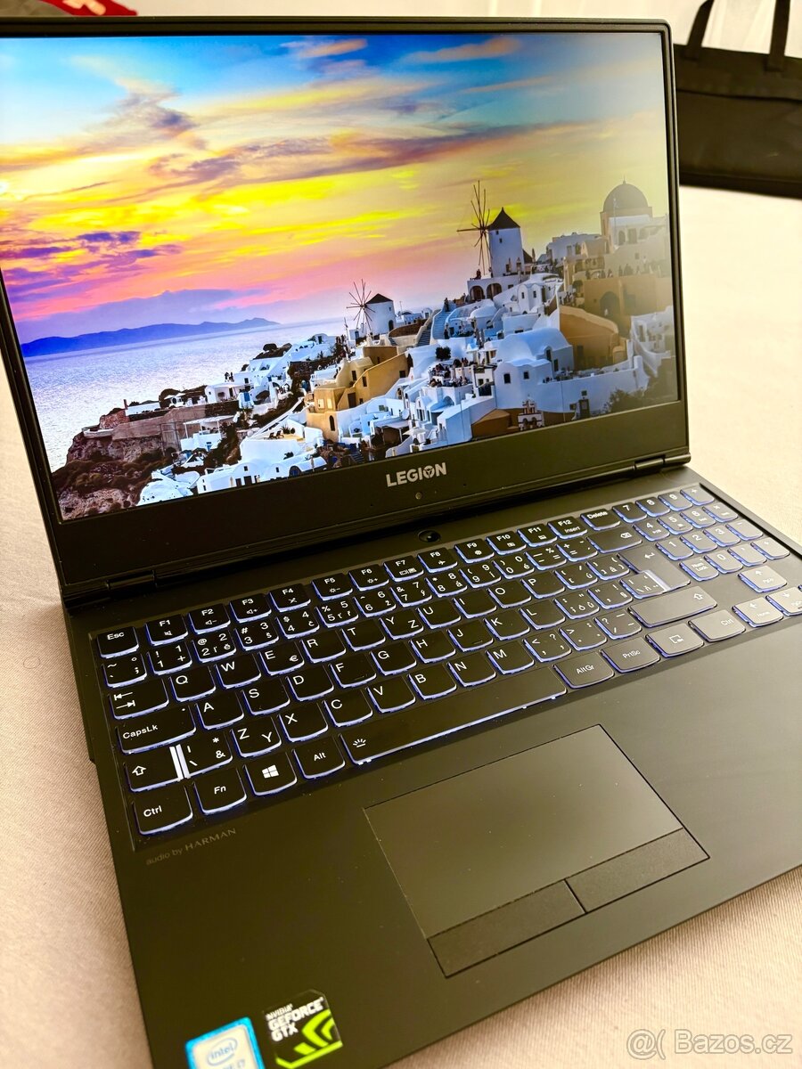herní notebook Lenovo Legion - 2