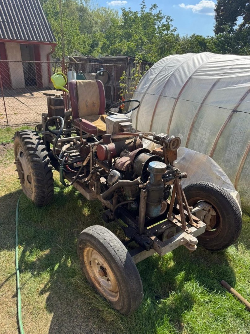 Domácí traktor vlastní výroby - 2