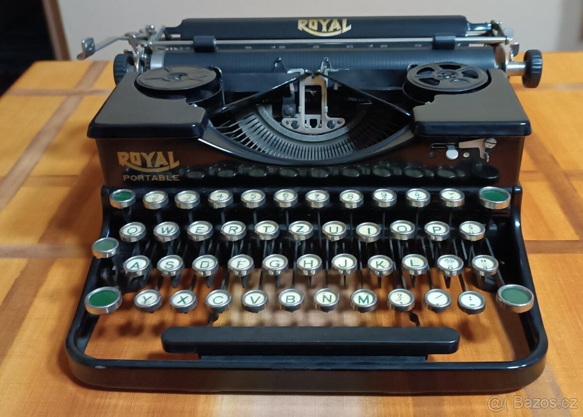 Psací stroj ROYAL - 2