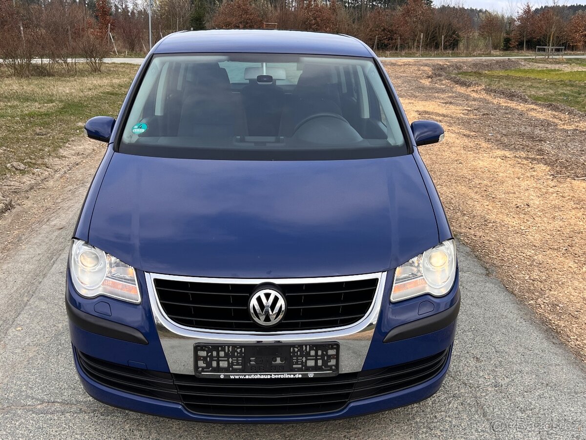 Volkswagen touran - 2