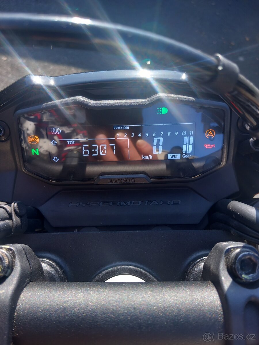 Ducati hypermotard 698 - 2