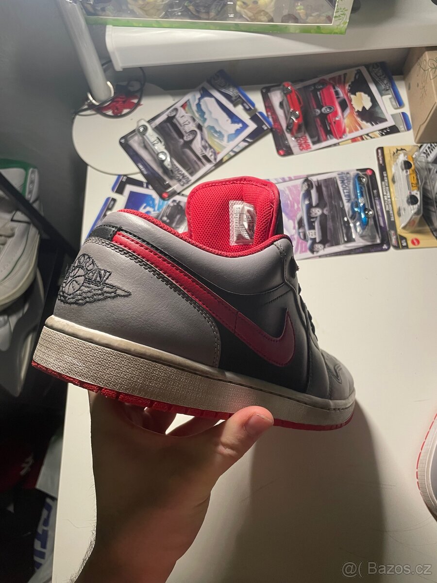 Nike Air Jordan 1 Low (EU45) - 2