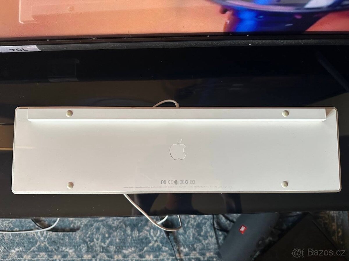 Klávesnice Apple - 2