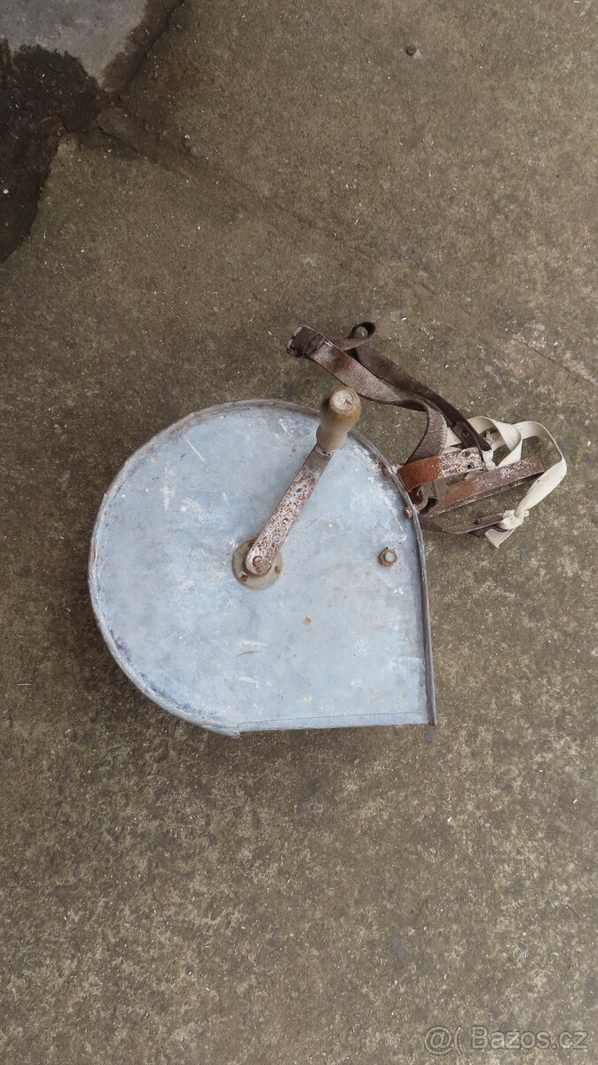 Ruční omítačka - 2