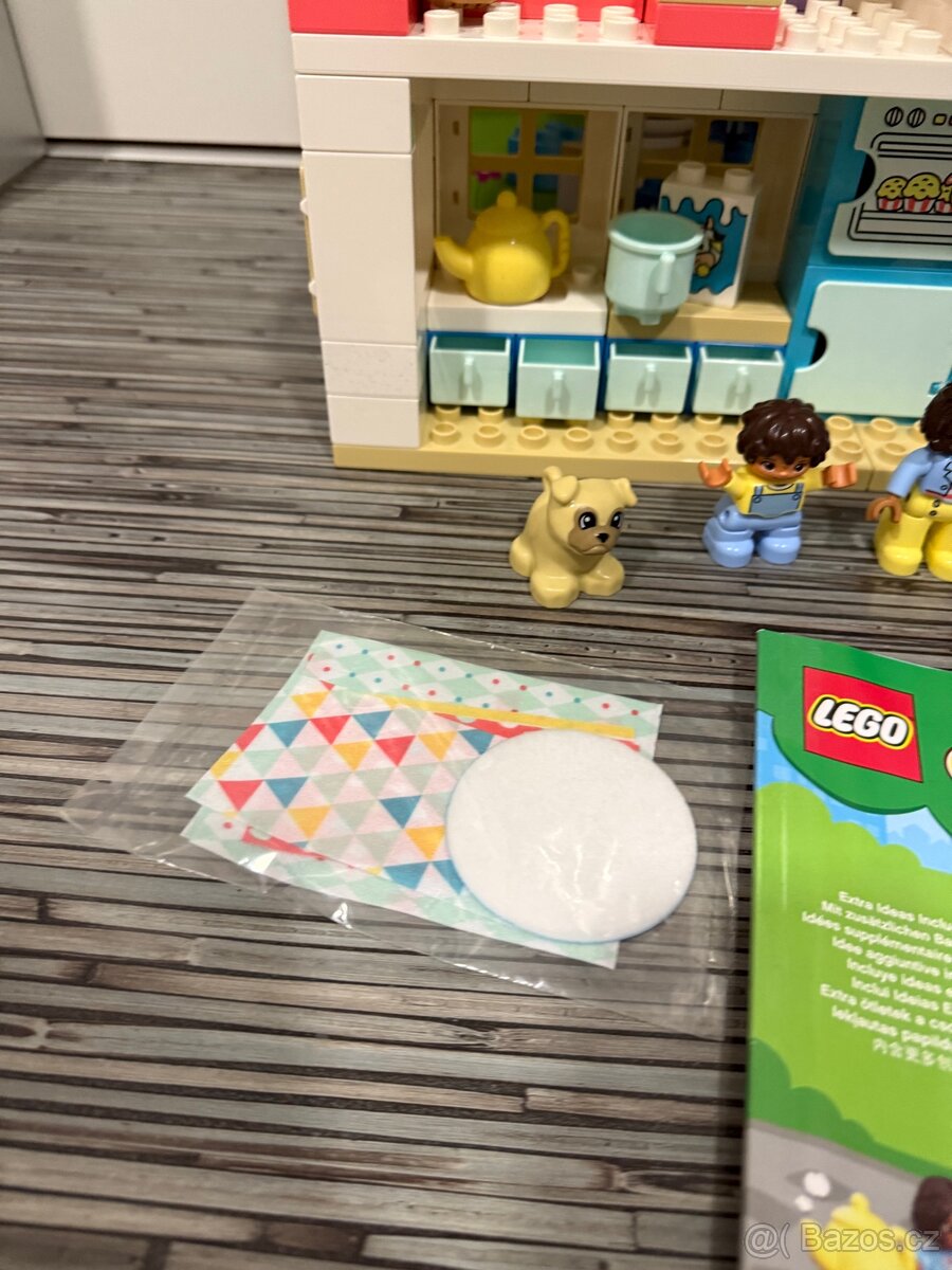 LEGO® DUPLO® 10929 Domeček na hraní - 2