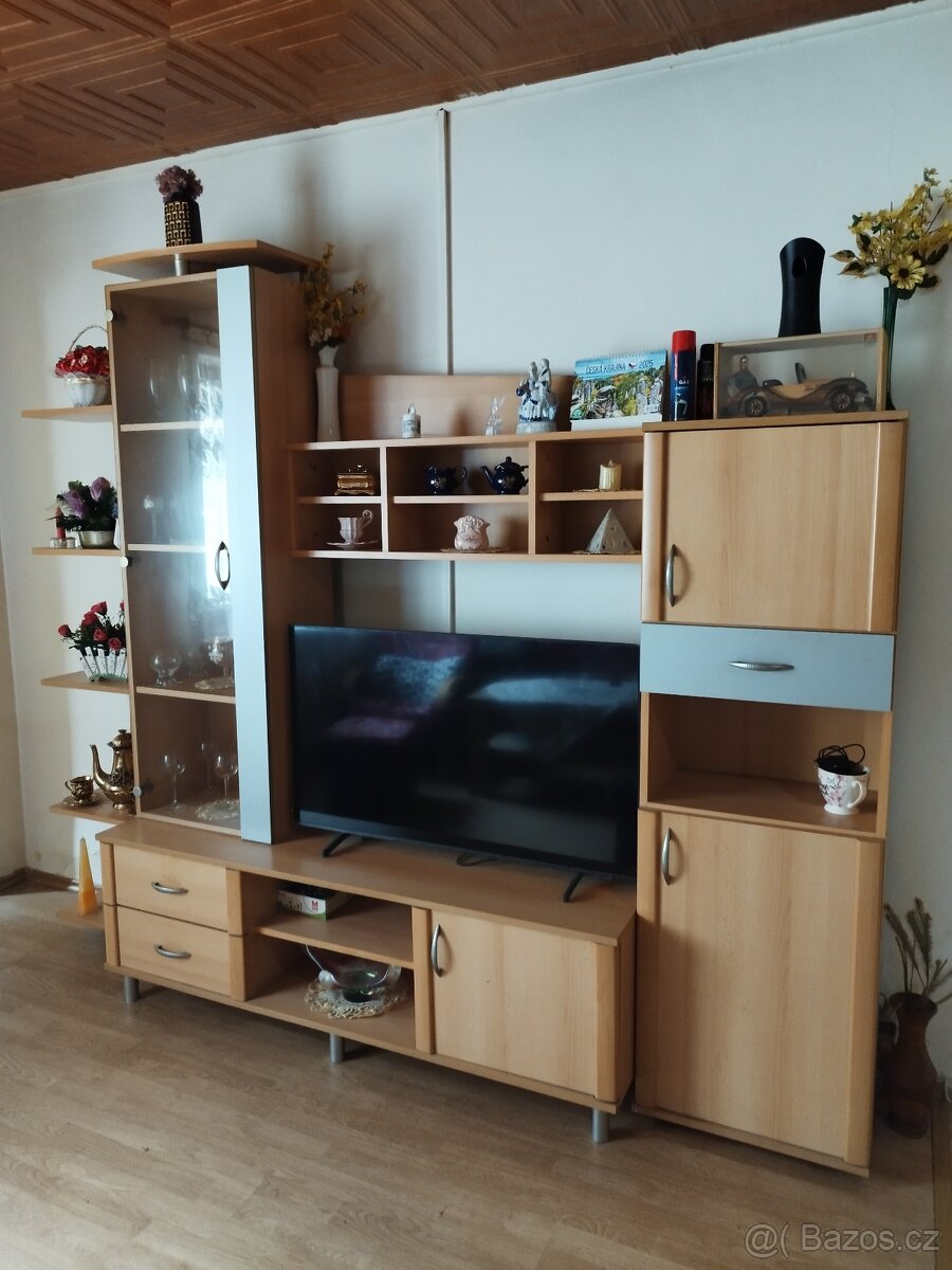 Obývací stěna - 2