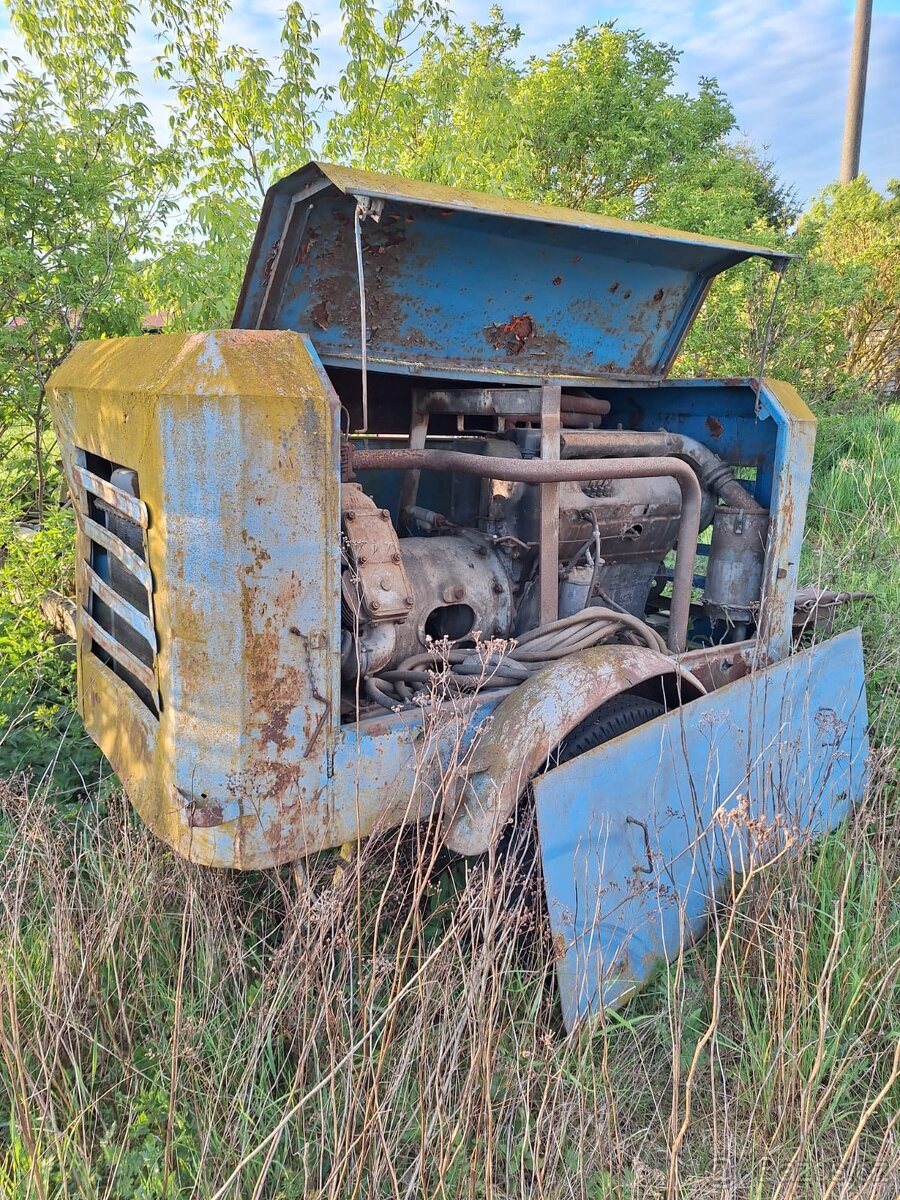 Kompresor motor tzv. půl Tatry - 2