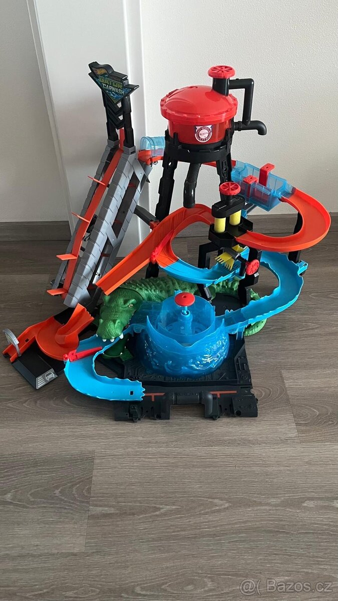 Hot Wheels - dráhy - 2