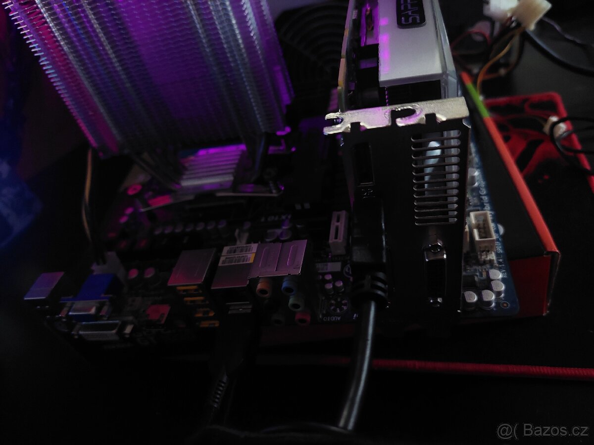 pc díly/komponenty - 2