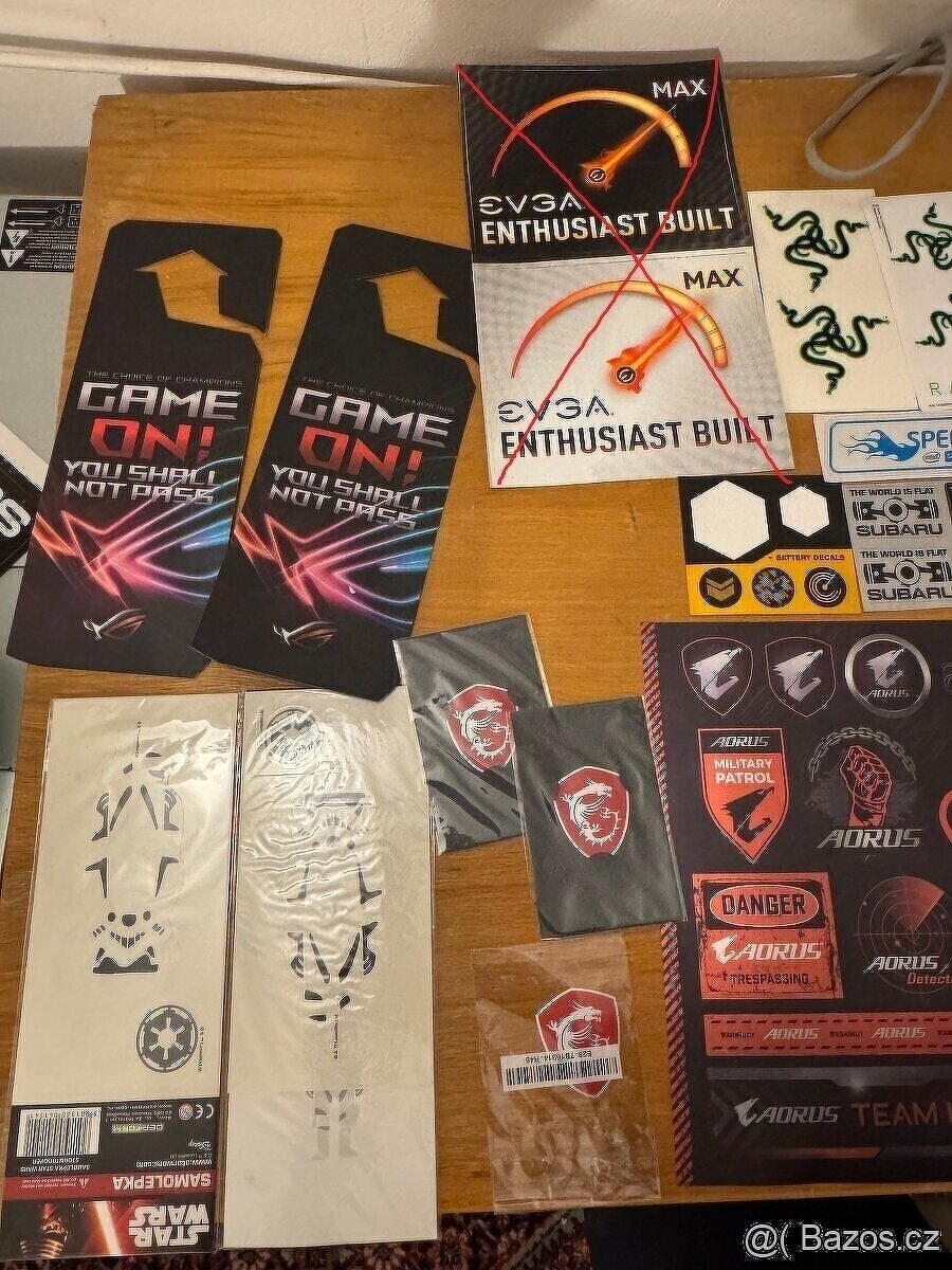 Originální samolepky - ASUS TUF, ASUS ROG, Razer - 2