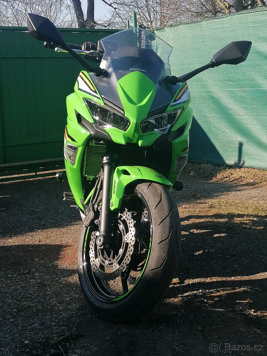 Kawasaki ninja 650 - 2
