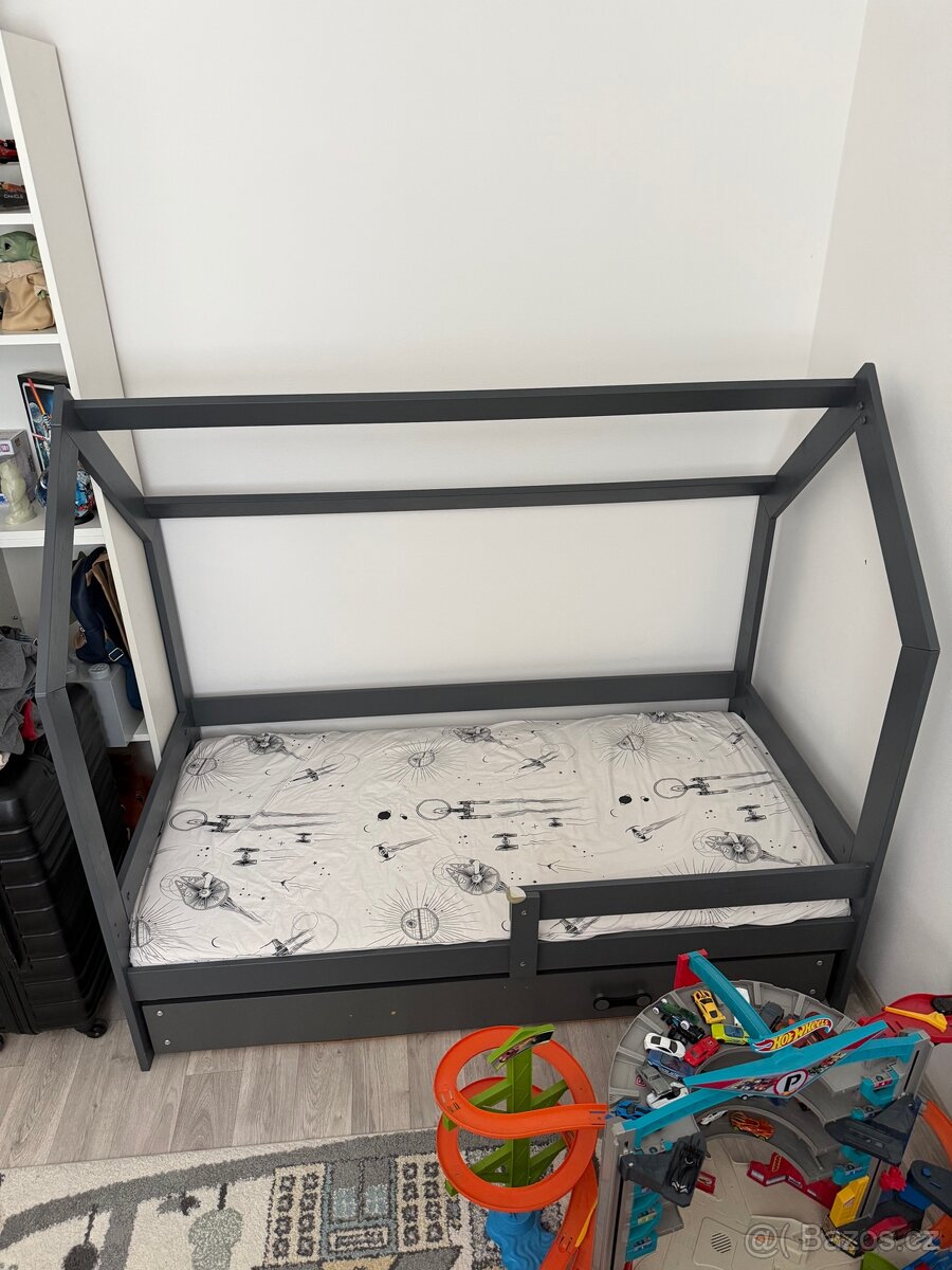 Dětská postel s úložným prostorem - 2