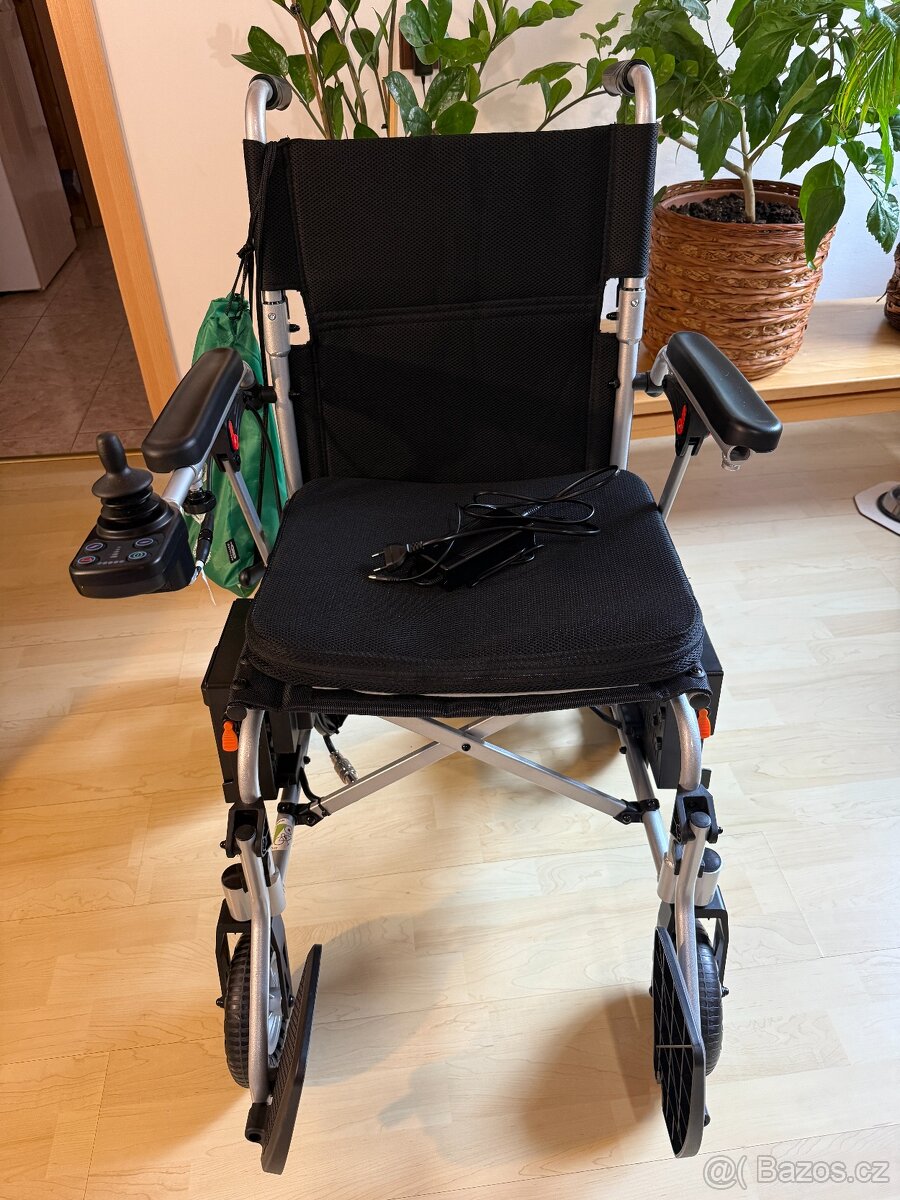 Elektrický invalidní vozík - 2