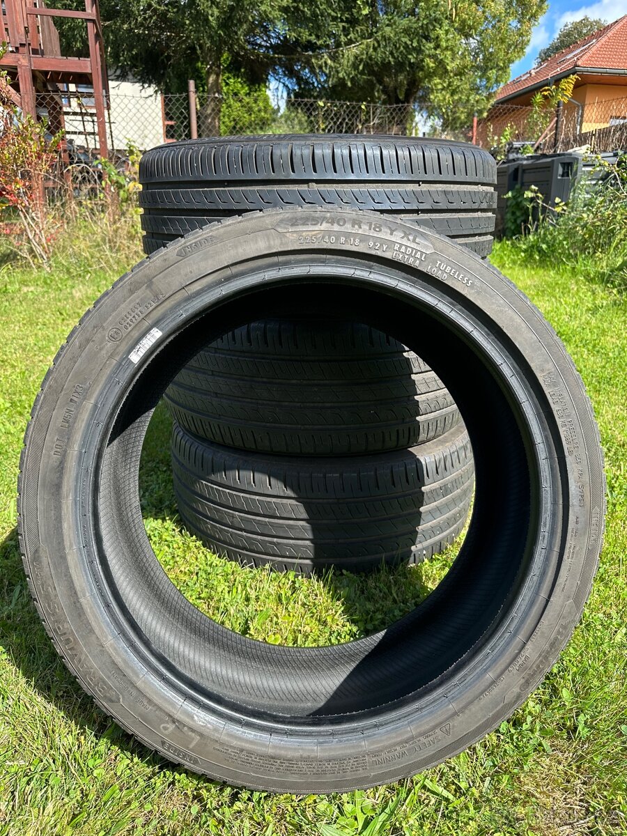 Letní pneu 225/40 R18 - 2